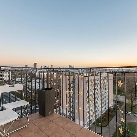 Broniewskiego 9e By Homeprime Warszawa