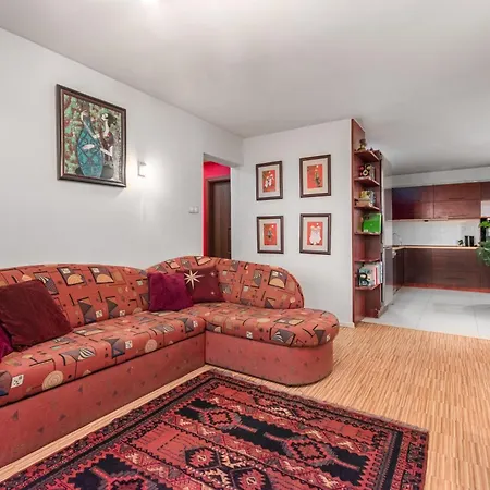 Broniewskiego 9e By Homeprime *