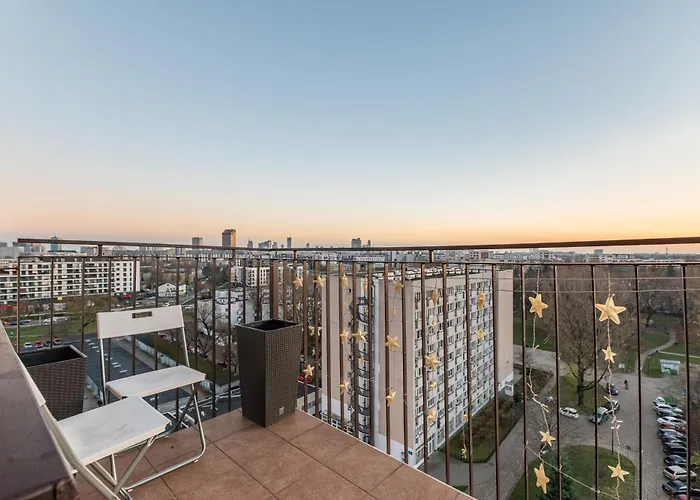 Broniewskiego 9e By Homeprime Warsaw