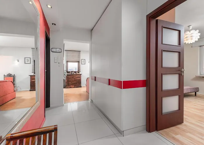 Broniewskiego 9e By Homeprime *